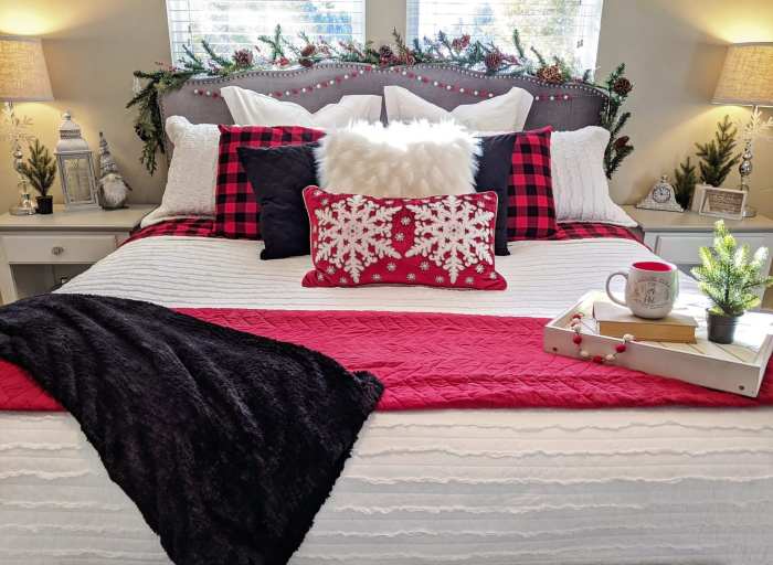 How to decorate a bedroom christmas