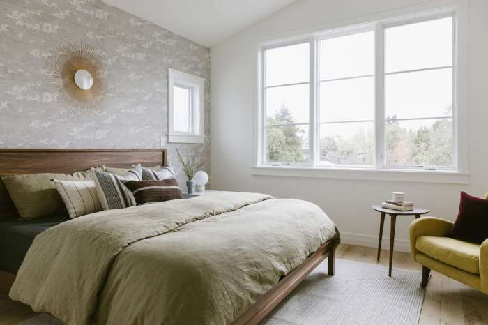 How decorate a room windows natural light furniture